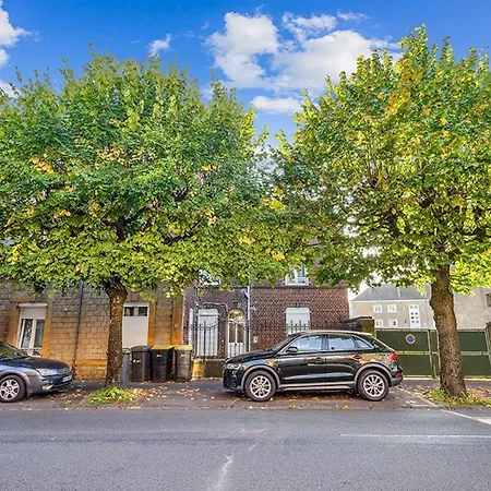 Budget Avec Parking Au Centre-ville Charleville-Mézières